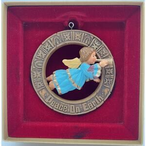Hallmark Tree Trimmer Peace On Earth Angel Vtg 70s Christmas Ornament
